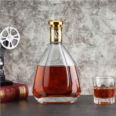 بطری برندی آدام